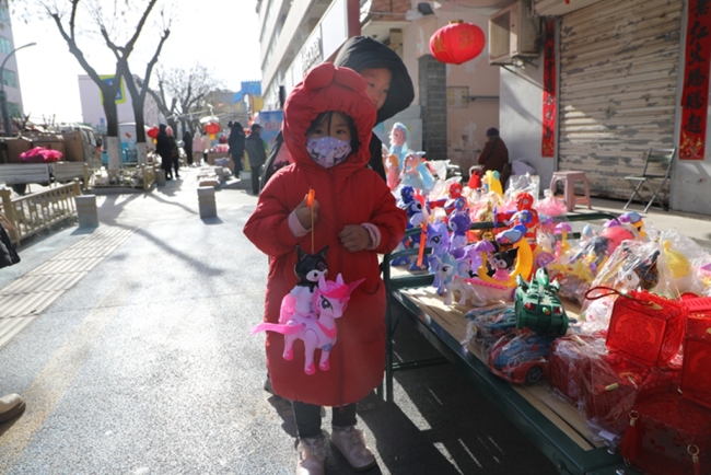 元宵节临近 宜君花灯销售紧俏