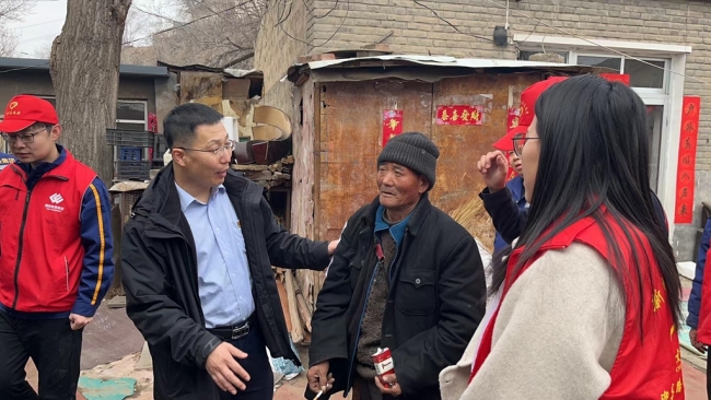 神木市迎宾路街道：传承雷锋精神 共建美好街道