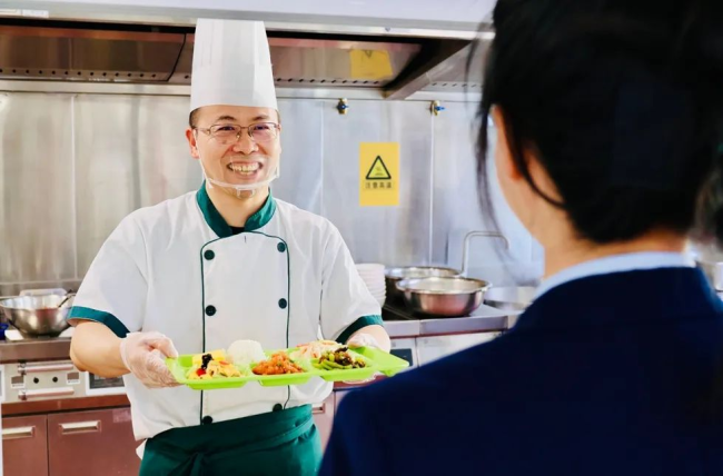 在经开，家门口“近”享幸福“食”光