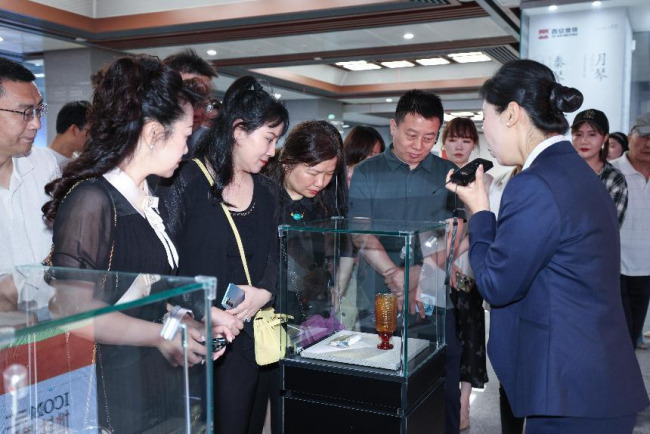 西安九大博物馆携珍品亮相地铁