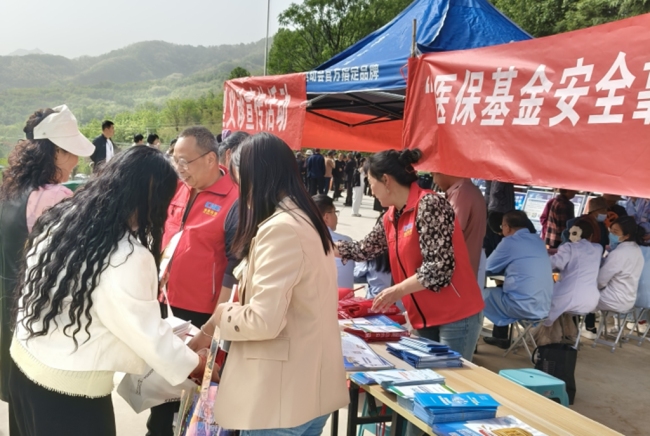 扎实推进乡村振兴战略 构建幸福宜居新农村——西安联通驻陈公坊村帮扶工作队工作纪实