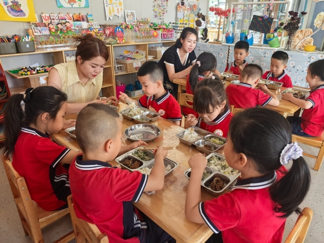 陕西神木：守护校园餐 共筑成长梦