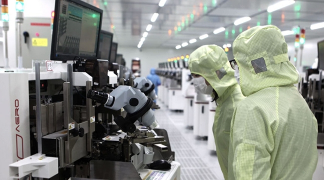 点亮一盏灯,打通一条链……西安经开区“百人助千企”书写服务新篇章