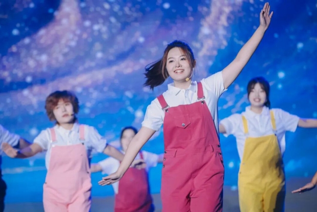 大学生艺术团声乐团《唱响新声》