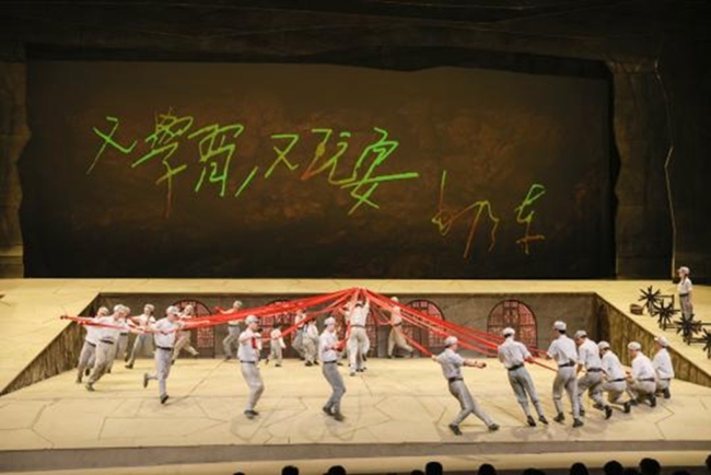 西安交通工程学院700名师生赴延安开展“到延安去”•三秦学子圣地行实践教育活动