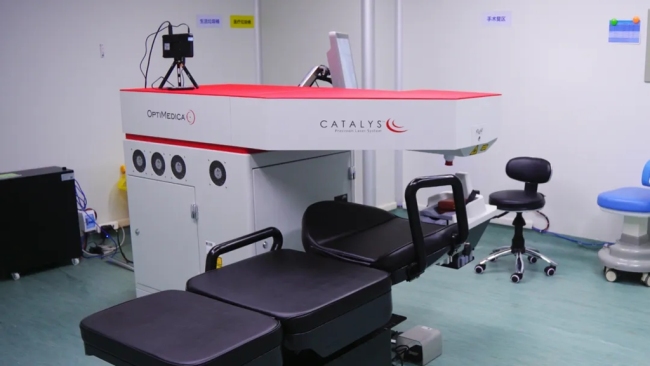 “白力士Catalys 7.0”导航飞白手术系统