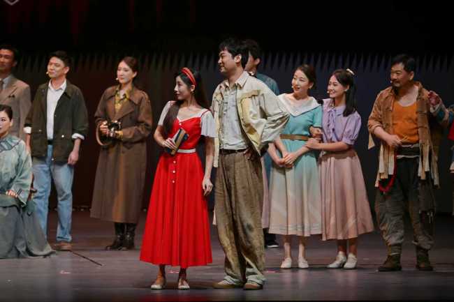 “陕派话剧”《生命册》斩获第十八届“文华剧目奖”