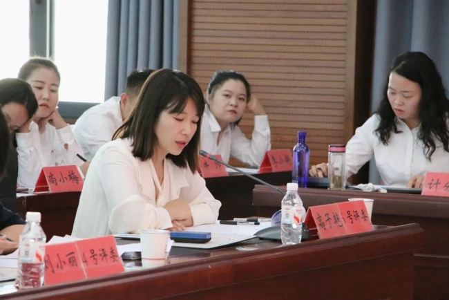 神木市西沙街道开展“思辩促提升 实战强能力”2025年网格员技能辩论赛