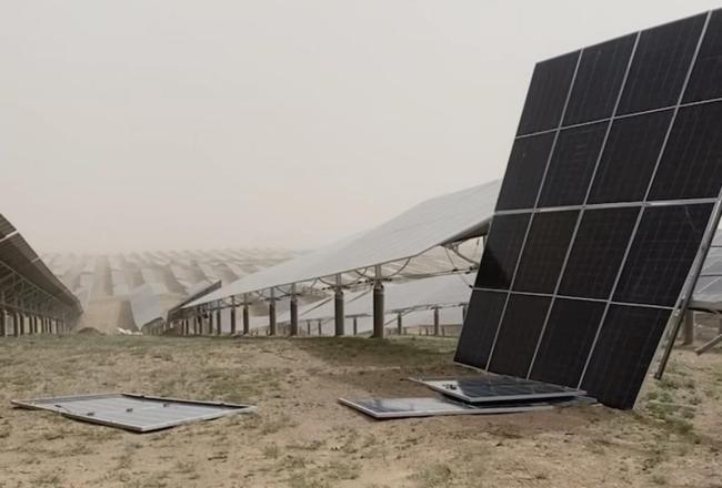 放羊的草原被光伏公司占用，14户牧民起诉自然资源局，胜诉近一年仍未执行，法院回应