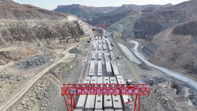 陕西府谷:冲刺四季度 项目“加速度”