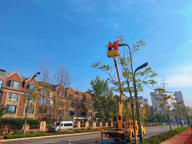 守护城市脉搏 点亮万家灯火——记中铁十八局陕西公司西咸新区市政维管项目的“光明守护者”