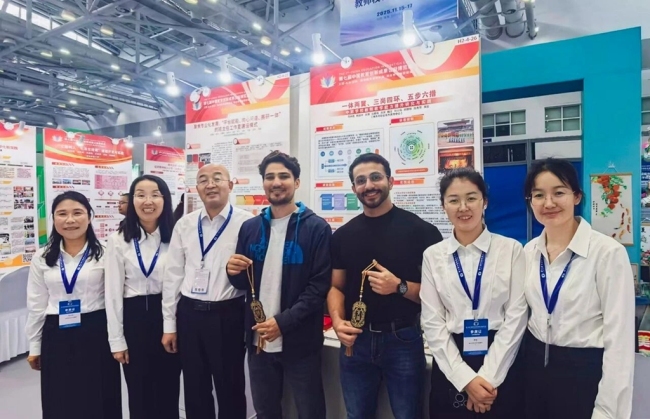 神木市职业技术教育中心创新成果亮相第七届教博会