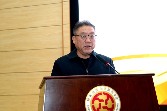 陕财职院举办“宪法进高校”主题普法宣传活动