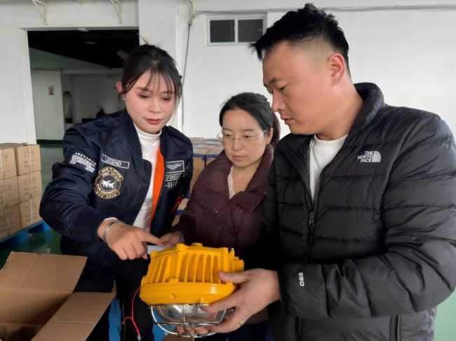 陕煤物资黄陵分公司：人物合一 “严细实”协同保养助安全