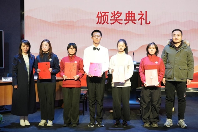 辩以启思琴以铸魂 西安交通大学通识课《中国民族钢琴音乐赏析》探索课程思政美育新范式