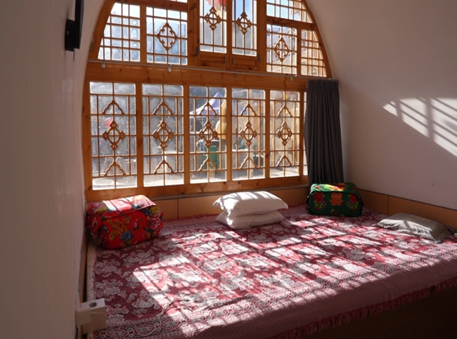 神木市凤凰村：窑洞焕新颜 乡村启“蝶变”