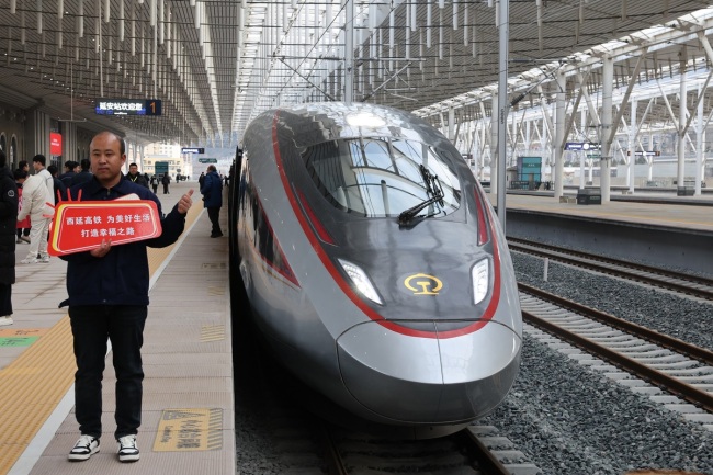 China's high-speed rail network surpasses 50,000 kilometers