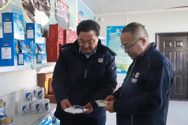 延长石油炼化公司党委书记执行董事韩磊赴基层单位开展工作调研