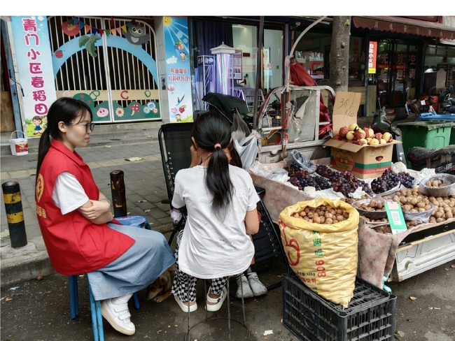 “莲心志愿”激活基层治理新动能