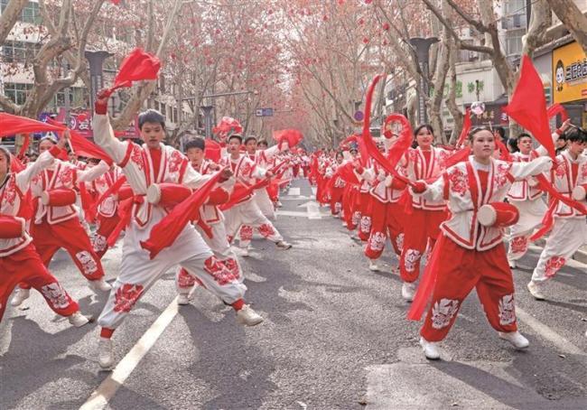 陕西：欢天喜地闹元宵 文旅盛宴等你来