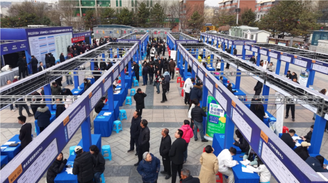 神木市2026年“春风行动”大型招聘会成功举办