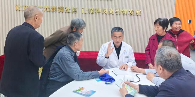 陕西府谷:小区支部激活“邻聚力”