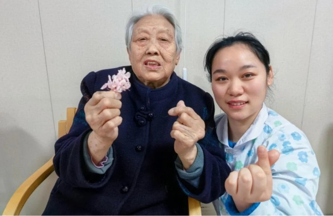 “陕西省最美养老护理员”吕博阳：以青春践行使命 用挚爱呵护长者