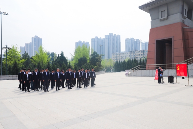 中建八局西北公司：缅怀先烈守初心 联建共建向未来