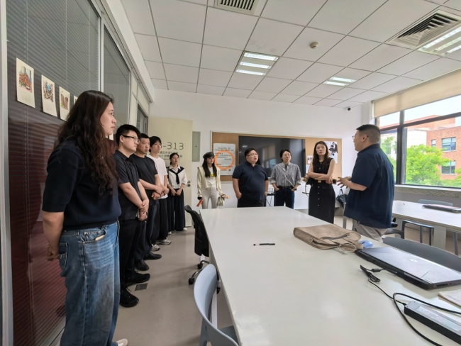 六家企业走进西安欧亚学院，共话校企合作新路径