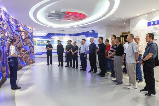 陕煤北元集团:重回北元,退休党员干部职工忆初心谈发展