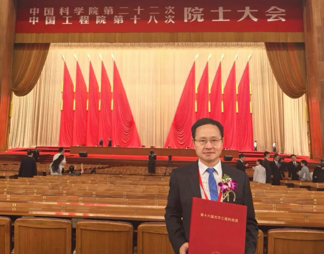 西北有色金属研究院科学家刘向宏获光华工程科技奖