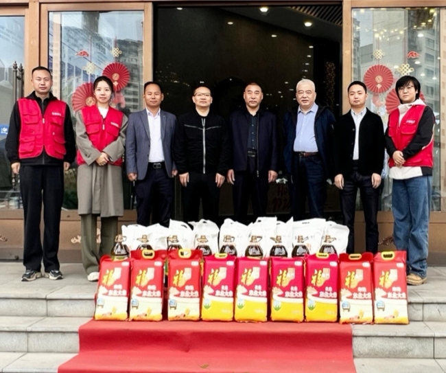 陕西眉县：江河星诚情暖重阳，孝善敬老共护桑榆