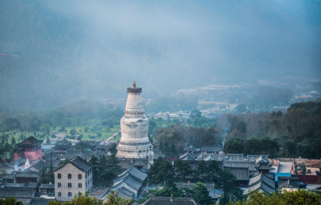 Must-visit Attractions in Shanxi Province:  Mount Wutai Scenic Spot