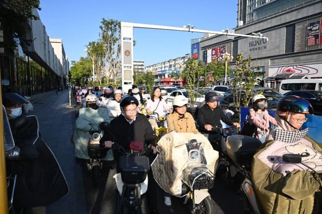 现场直击！《山西省电动自行车管理条例》正式实施