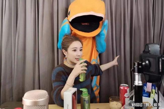 薇娅偷漏税被罚13亿 这几年他们夫妻赚了多少