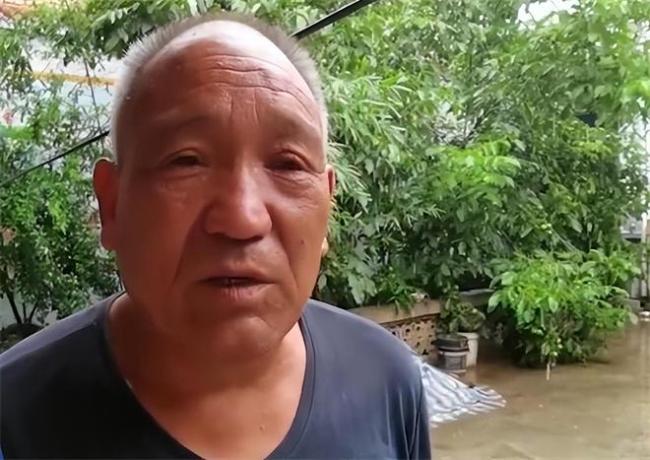 女教师赤裸现身枯井：床上凌乱有污渍 丈夫认罪被释放