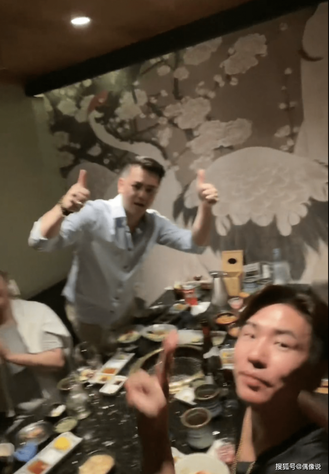 汪小菲回台北庆女儿九岁生日！儿子开心比耶，疑似有神秘嘉宾