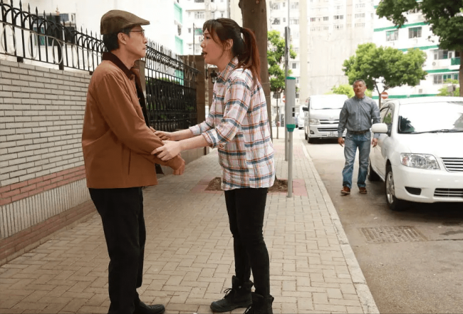 隐门：喷女警的人要被打脸了，她才是唯一清醒，女主另有隐情