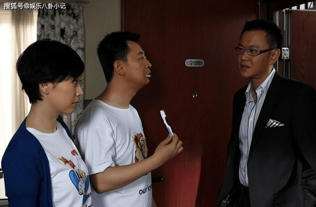 亿万富豪冯嘉怡：演戏只为过瘾，片酬还不够车油钱，至今还单身