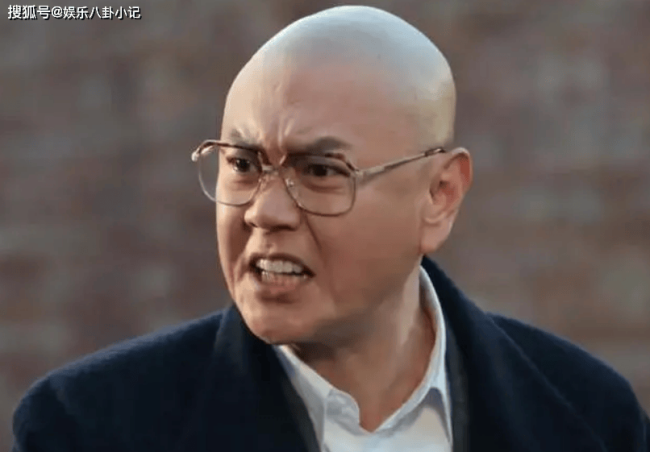 亿万富豪冯嘉怡：演戏只为过瘾，片酬还不够车油钱，至今还单身