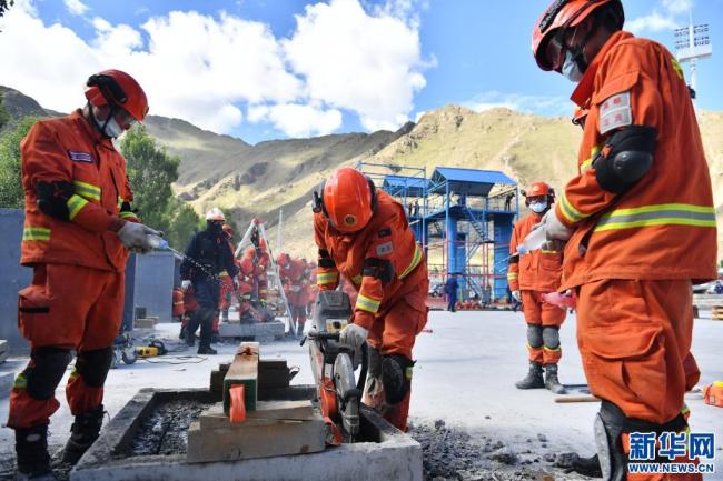 西藏：地震及绳索应急救援骨干培训顺利结业（图）