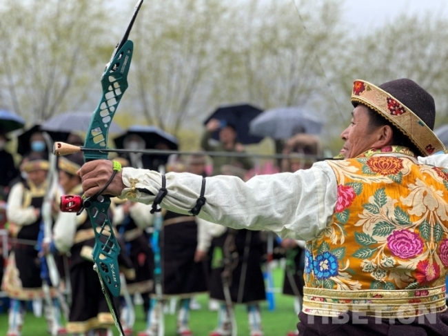 从小众到大众越来越多人喜欢西藏工布响箭