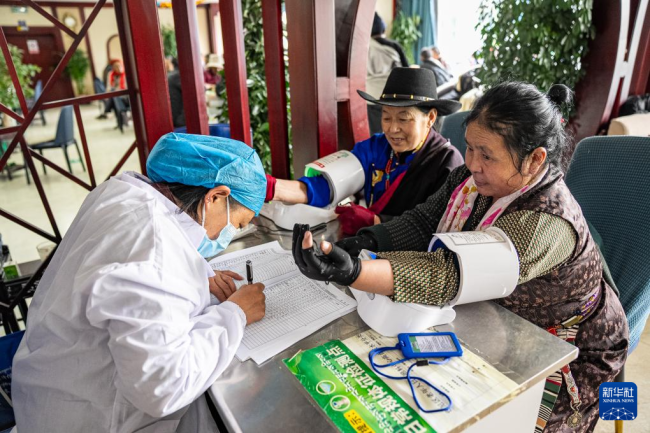 探访西藏那曲海拔4500米的老年人日间照料中心