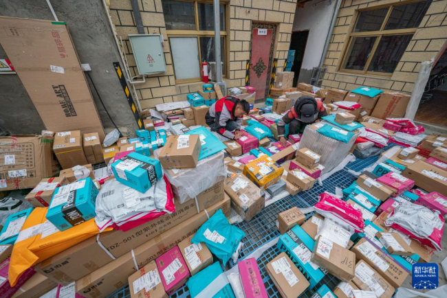 劳动者之歌｜拉巴：20万件快递里的青春“答卷”