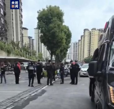 云南医院伤人案嫌犯被捕画面曝光 嫌犯为男性村民