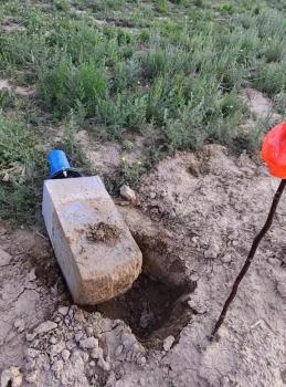 官方通报高标准农田水利设施被曝造假 水泥墩中藏"出水桩"引热议