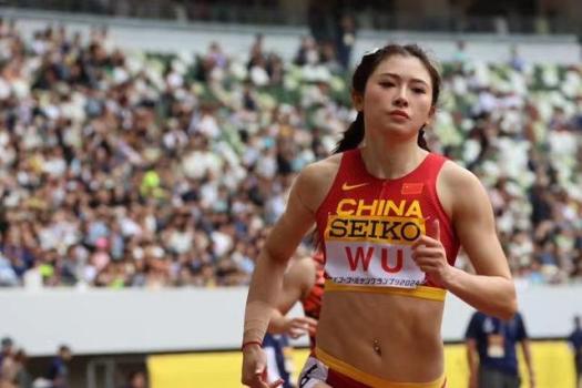 吴艳妮日本再次夺冠 赛季新高，赛会纪录刷新
