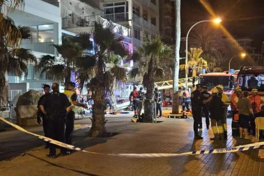 西班牙一餐厅屋顶倒塌致4死27伤 警方警告伤亡或上升