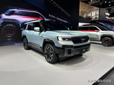 方程豹汽车豹8亮相2024粤港澳车展 硬派SUV新势力登场