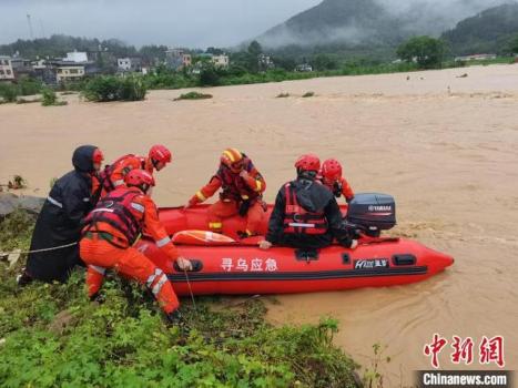 洪涝灾害已致江西36.5万人受灾 经济损失达3.4亿